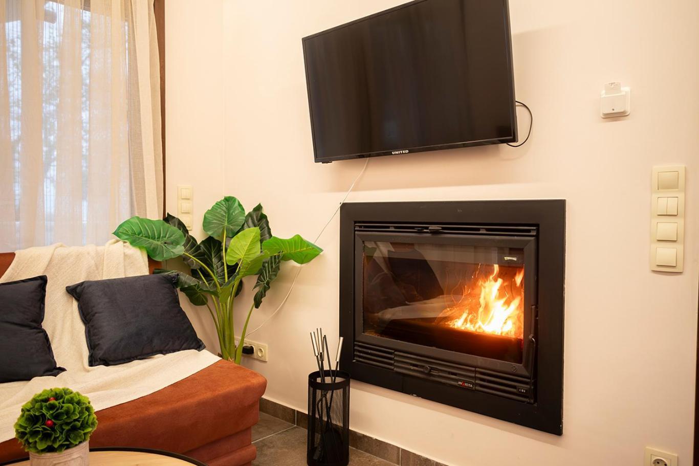 Leaves & Waves Apartment